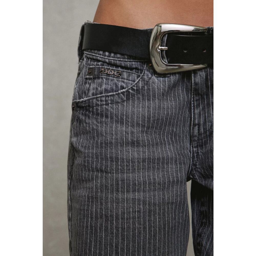 BDG Kayla Printed Low-Rise Jeans - Picture 2 of 7